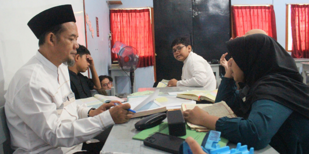AL-Quran Day kelas 8